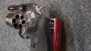 Smith and Wesson Model 64 Revolver - 38 Special - A great value and fun shooter 5